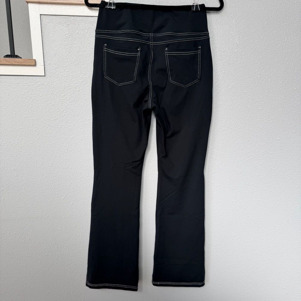 Two Pairs of Women's Flare Yoga/Jeans with Contrast White Stitching Blue/Black - Picture 6 of 16